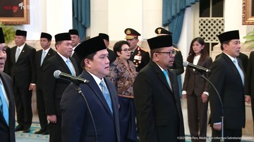 Sorotan Dunia Olahraga CNN Sport : Erick Thohir Buka Suara Soal Rangkap Jabatan Menpora dan Ketua PSSI