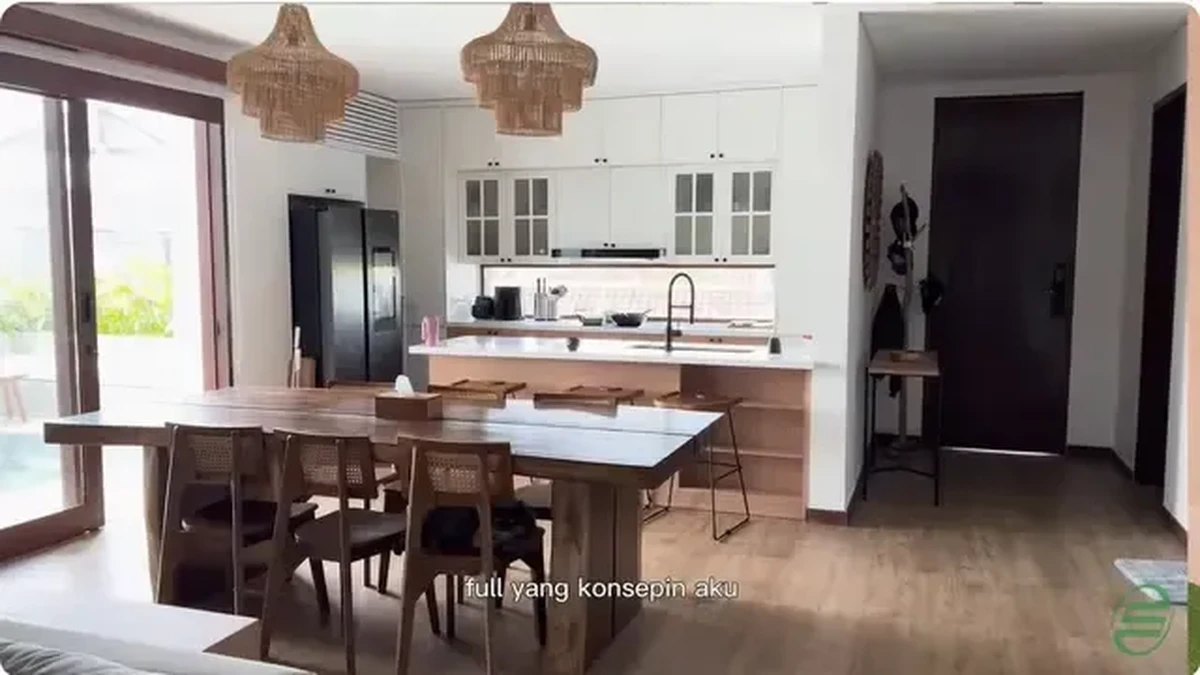 Rumah Fandy Christian dan Dahlia Poland