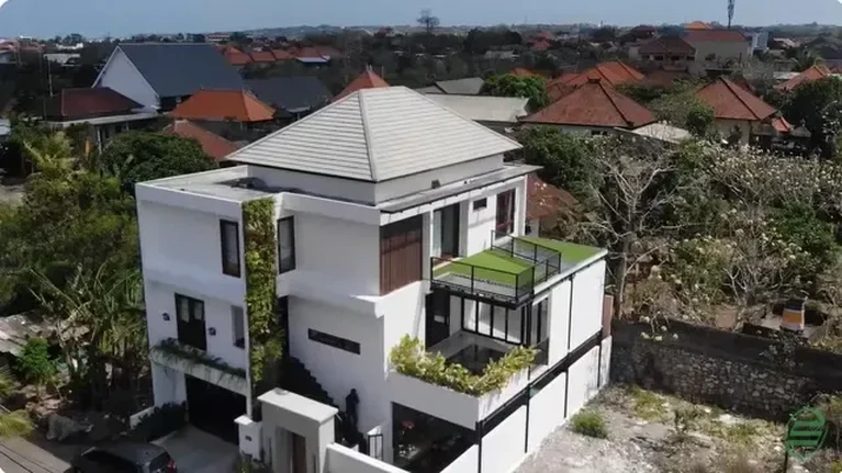 Rumah Fandy Christian dan Dahlia Poland Rumah Fandy Christian dan Dahlia Poland