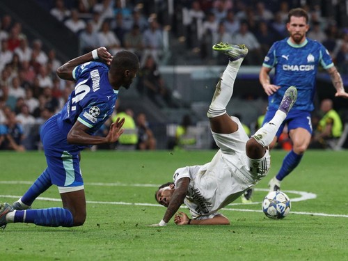 FOTO: Madrid Butuh 2 Penalti untuk Hajar Marseille