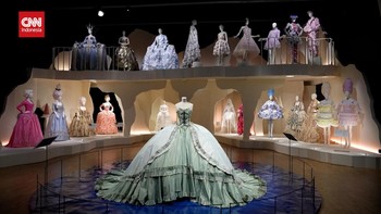 VIDEO: Pameran Koleksi Pribadi Ratu Prancis Marie Antoinette di London