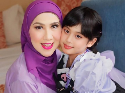 Ucapan Menyentuh Hati Venna Melinda untuk Sang Putri Vania yang Berulang Tahun Ke-9