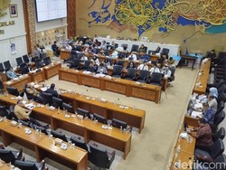 Baleg Sepakati 67 RUU Prolegnas Prioritas 2026: Ada Pemilu, Danantara, BUMN
