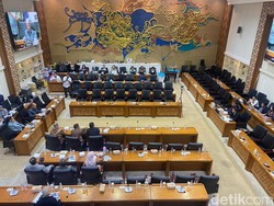Legislator Saat Bahas RUU PIP: Film Kita Tak Pancasilais, Suster Ngesot