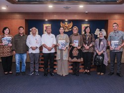 Bupati Lutim Minta Dukungan Program Pusat untuk Kembangkan Pariwisata