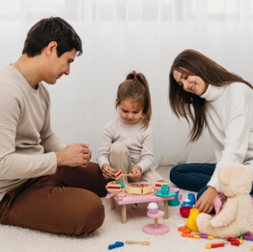Ingin Latih Anak Berani Sejak Kecil? Orang Tua Wajib Coba Tips Parenting Ini