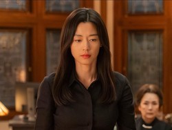 Jun Ji Hyun Terancam Diboikot di China di Tengah Skandal Utang Suami