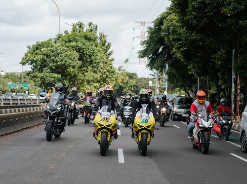 Valentino Rossi Mengaspal di Jakarta 30 September
