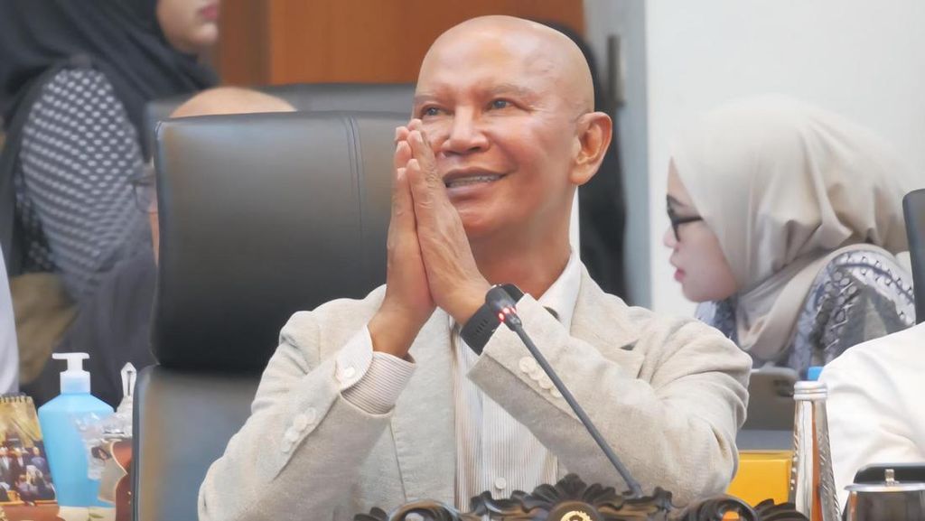 Said Abdullah Minta Agrinas Batalkan Impor 105 Ribu Mobil Niaga
