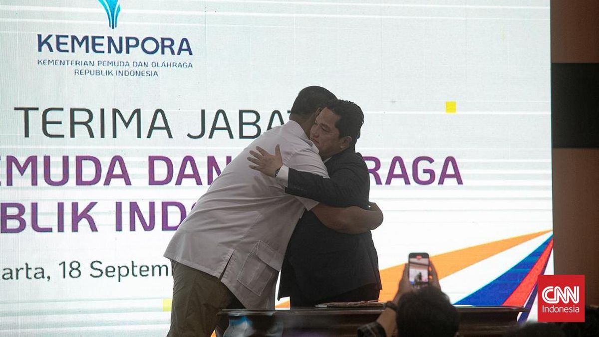 FOTO: Momen Dito dan Erick Serah Terima Jabatan Menpora