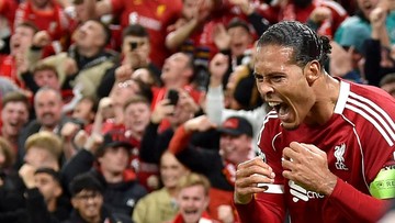Update Eksklusif Olahraga CNN : FOTO: Liverpool Batal Menang Mudah