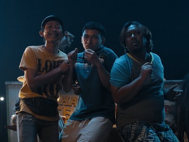 Bikin Ngakak, Teaser Pesugihan Sate Gagak Hadirkan Konsep Unik dengan Trio Kocak