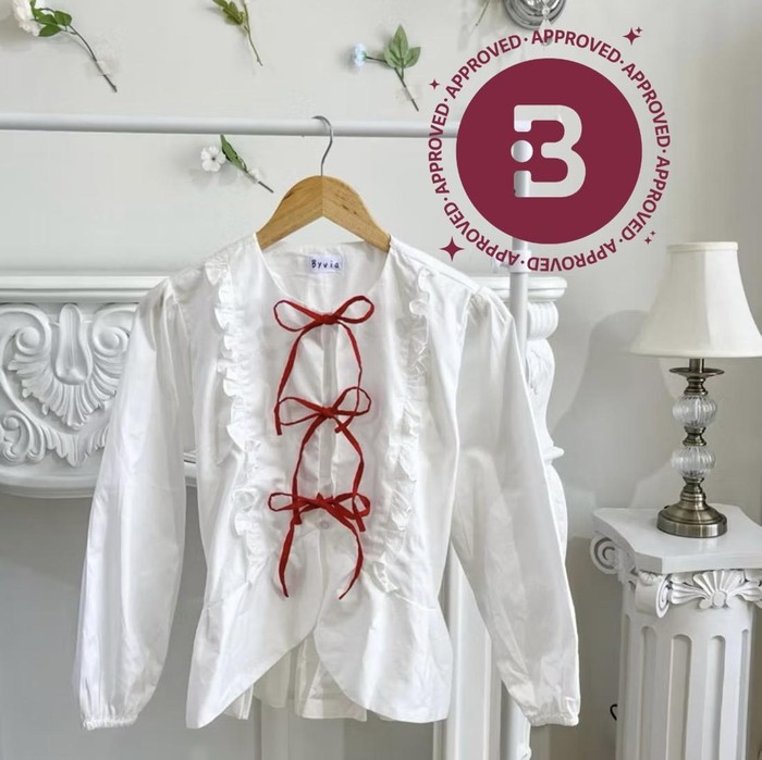 Get The Look Adiva Selsa. Pilihan outfitnya cocok untuk hangout santai ke cafe hingga piknik.