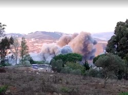 Video Israel Serang Lebanon, Asap Mengepul Tebal