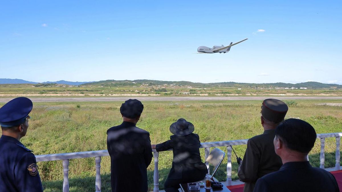 Kim Jong Un Makin 'Ngeri', Perintah Militer Kembangkan Drone AI