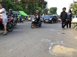Wanita Pengendara Sepeda Listrik di Palembang Tewas Usai Ditabrak Motor