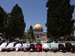Israel Tangkap Khatib Masjid Al-Aqsa Usai Salat Jumat
