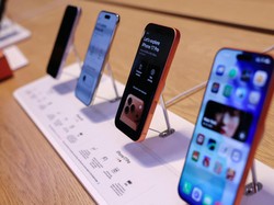 Ini Keuntungan Beli iPhone Resmi di Indonesia Ketimbang Luar Negeri