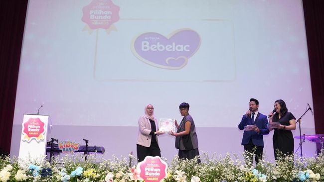 Fokus pada Nutrisi dan Kesehatan Anak, Bebelac Jadi Pemenang Susu Formula Cair Pilihan Bunda 2025