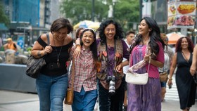 Sinopsis Ratu Ratu Queens: The Series, Empat Sekawan Bersatu di NY