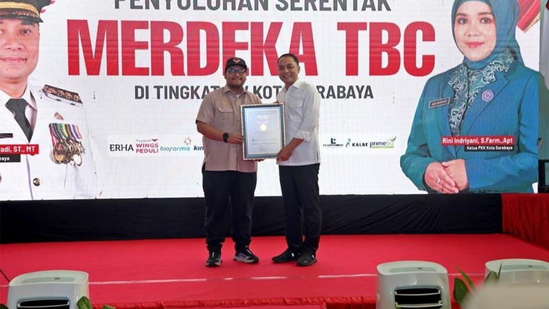 Komitmen Pemerintah Kota (Pemkot) Surabaya mewujudkan eliminasi Tuberkulosis (TBC) pada 2030 kembali mendapat pengakuan nasional.
