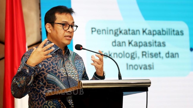 Kunci pemulihan jaringan telekomunikasi adalah dengan mengaktifkan kembali Base Transceiver Station (BTS). Namun jaringan listrik belum pulih.