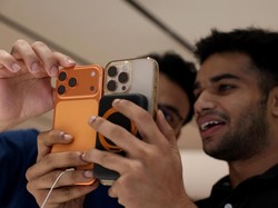 Video: Peluncuran iPhone 17 Disambut Antrean Panjang di India