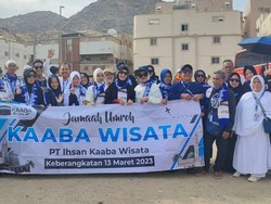 Tanpa Titip Dana: Daftar Haji Plus Lebih Pasti di Kaaba Wisata
