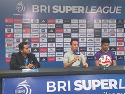 Van Gastel Ungkap Resep Comeback Kemenangan PSIM Atas Bali United