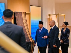 Prabowo Bareng Didit Kunjungi Paviliun Indonesia di Expo 2025 Osaka