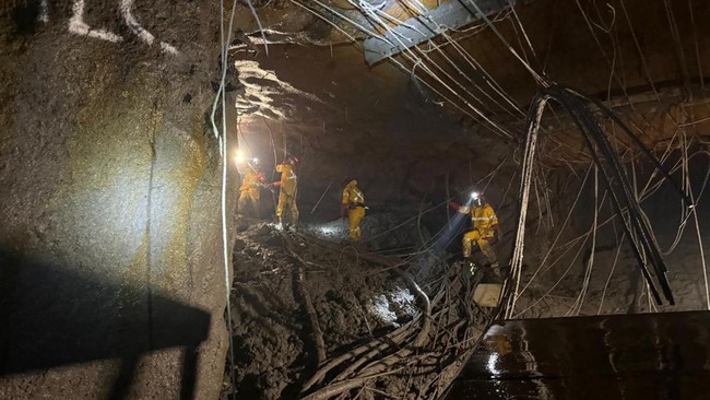 PT Freeport Indonesia ungkap dua identitas pekerja yang meninggal dunia dalam insiden tambang longsor di Grasberg Block Cave.