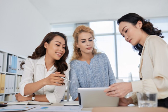 Aries dikenal berani dan pantang menyerah dalam mengejar mimpinya. Mereka percaya bahwa setiap usaha akan terbayar manis./ Foto: freepik.com/pressfoto