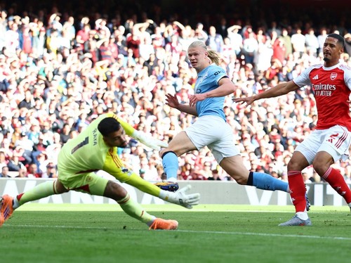 Erling Haaland Bawa Man City Unggul atas Arsenal di Babak Pertama