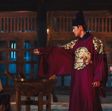 Lee Chae Min & Yoona Ungkap Adegan Favorit di 'Bon Appetit, Your Majesty'