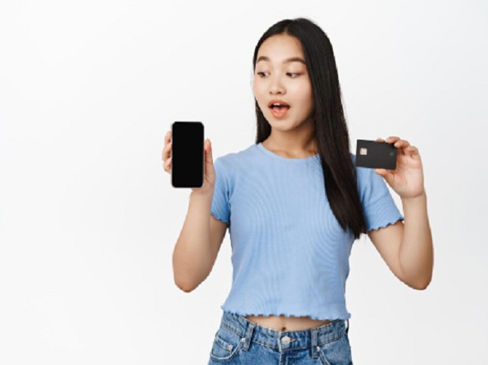 Punya rekening khusus atau lebih dari satu memiliki banyak manfaat, lho. Dengan memiliki rekening khusus, tabungan kamu tidak akan tercampur lagi. Ini bisa membantumu mencapai tujuan keuangan.