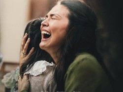 Kasih Ibu yang Menggetarkan Jiwa dalam Jangan Panggil Mama Kafir