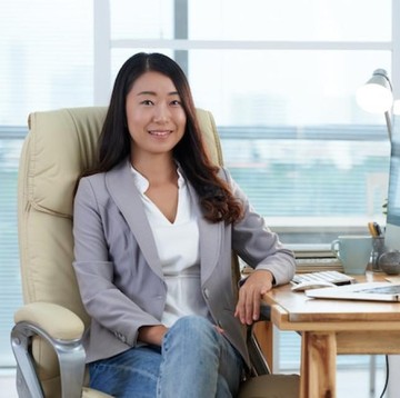 Mau Terlihat Lebih Percaya Diri di Kantor? Hindari 7 Kalimat Ini