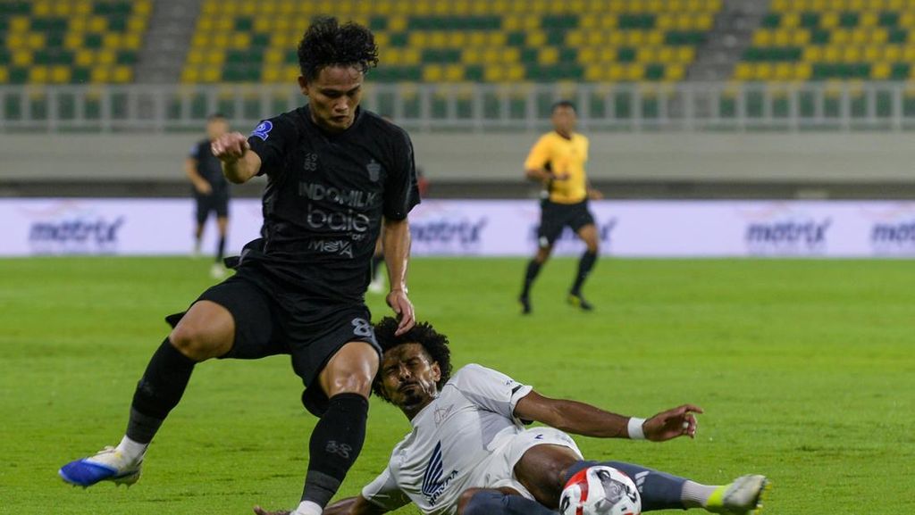 Hasil Super League: Hokky Cetak Gol Salto Indah, Persita Hajar Persik