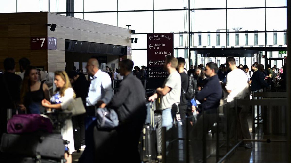 Turis AS Masuk Negara-Negara Eropa Bakal Wajib Pakai Sidik Jari