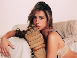 Lirik Lagu Sports Car - Tate McRae