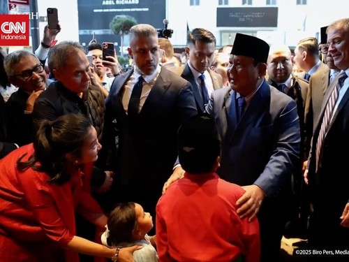 VIDEO: Momen Prabowo Tiba di New York dan Disambut Diaspora