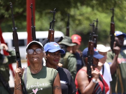 Venezuela Gelar Latihan Militer Kilat Bagi Sipil Usai Diancam Trump