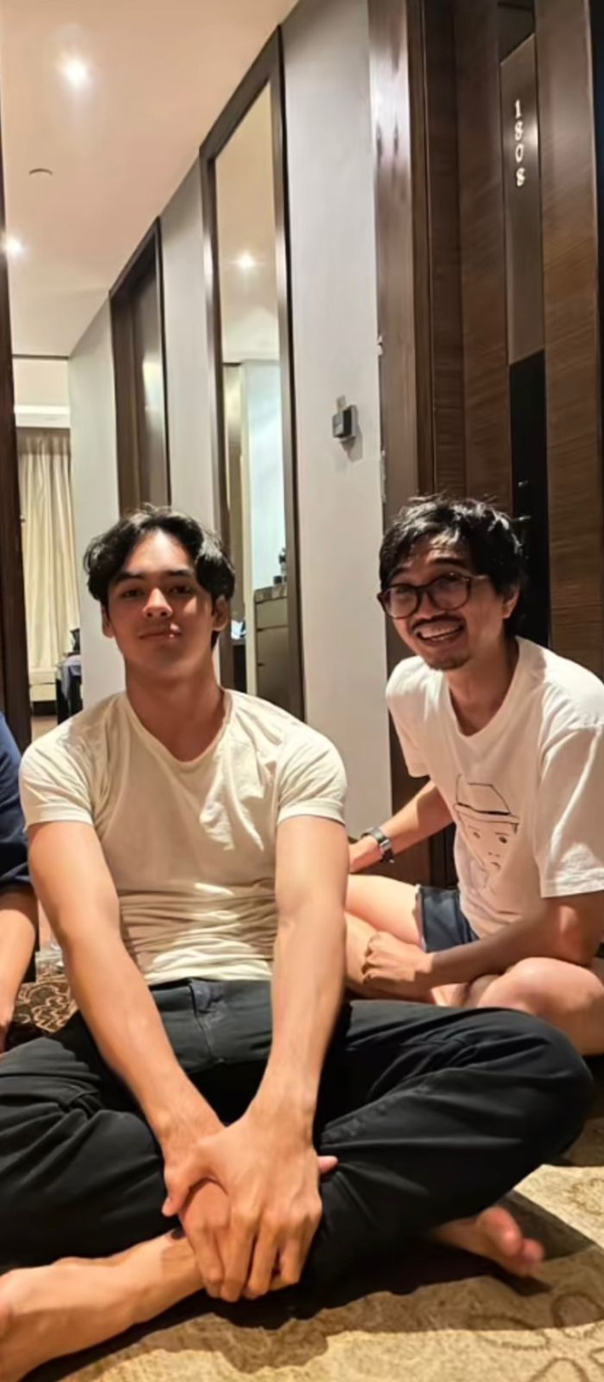 5 Potret Keakraban Fattah Syach bersama Sang Paman Duta Sheila on 7