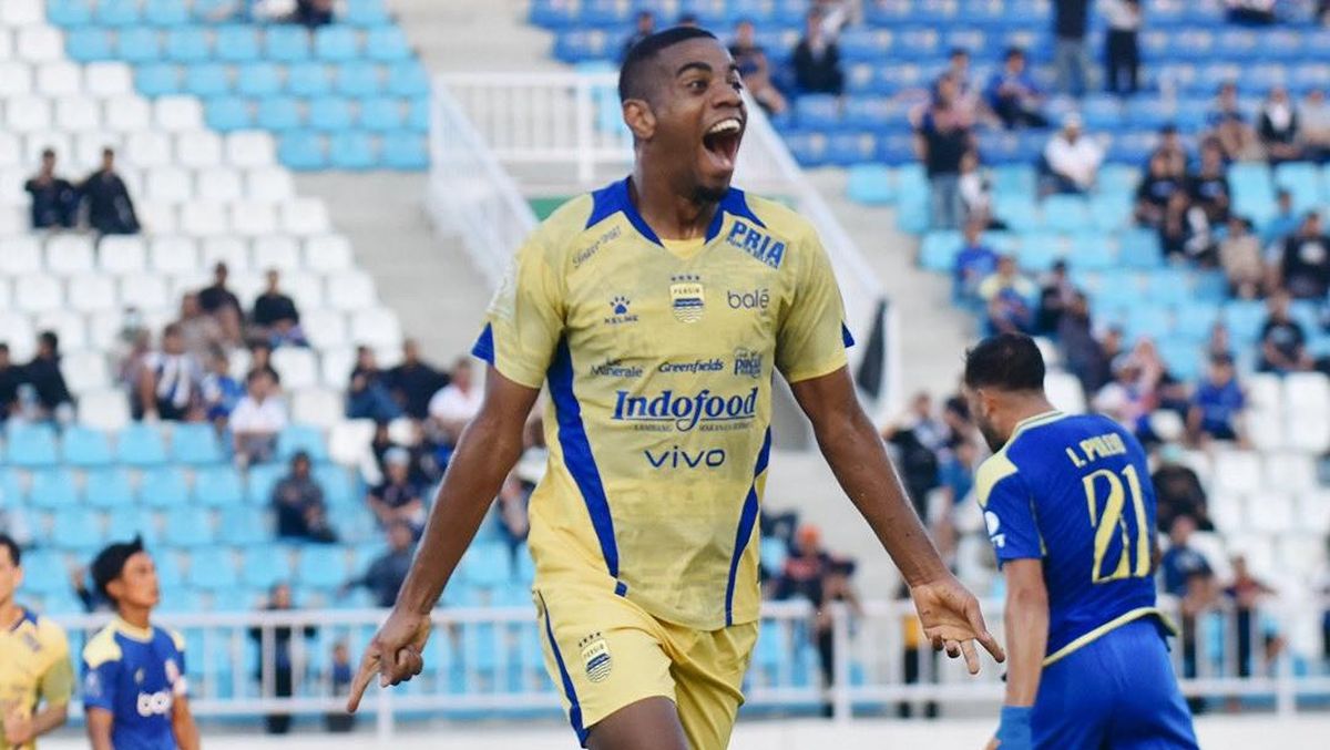 Jadwal Siaran Langsung Persita vs Persib di Super League