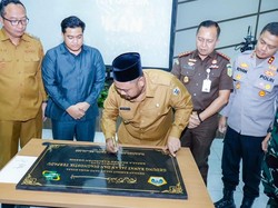 RSUD Ibnu Sina Gresik Resmikan Gedung Rawat Jalan & Diagnostik Terpadu