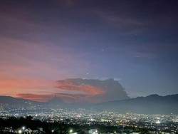 Heboh Petir dan Awan Pekat di Langit Garut, Begini Penjelasannya