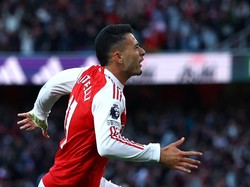 Martinelli Jimatnya Arsenal