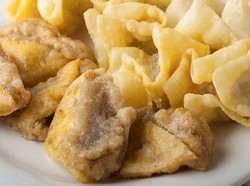 Bukan Kaleng-kaleng, 2 Gorengan Indonesia Ini Diakui Terlezat se-Asia