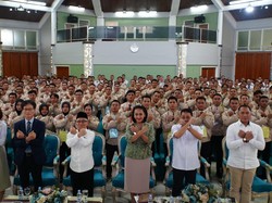 Berangkatkan 244 PMI G to G ke Korsel, Wamen P2MI: Jadilah Kebanggaan RI