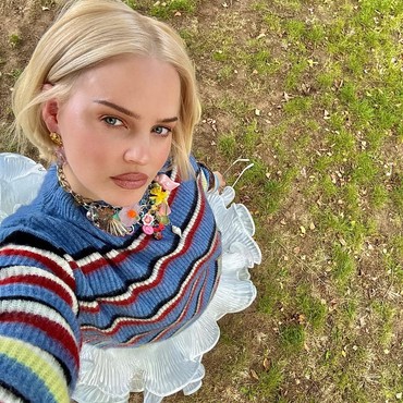 Lirik Lagu Depressed - Anne-Marie